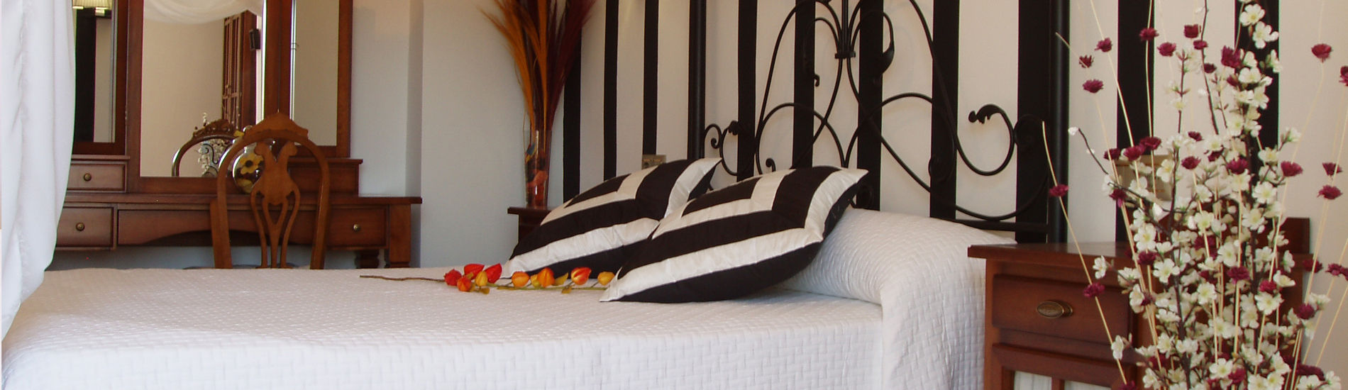 Ven a la Casa Rural El Yedron y disfruta de nuestra magnifica Suite, para esos momentos tan especiales