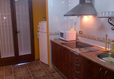 Nuestra casa rural dispone de tres cocinas completas.